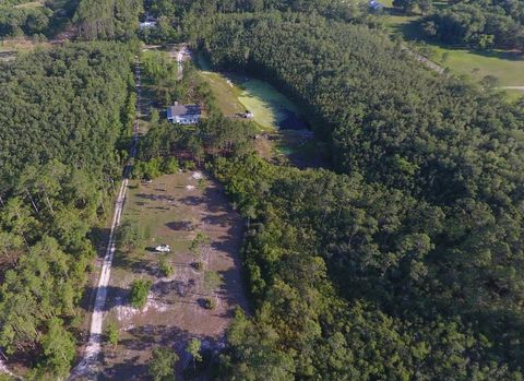 Tiny photo for 88 Ariana Cove CV, Crawfordville, FL 32327 (MLS # 402076)