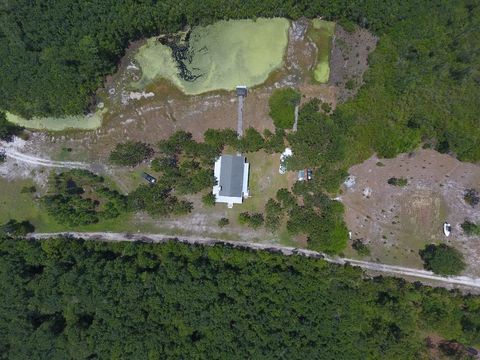 Tiny photo for 88 Ariana Cove CV, Crawfordville, FL 32327 (MLS # 402076)