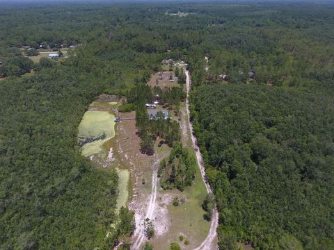Tiny photo for 88 Ariana Cove CV, Crawfordville, FL 32327 (MLS # 402076)