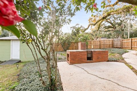 Tiny photo for 2014 Golf Terrace Drive, Tallahassee, FL 32301 (MLS # 395333)