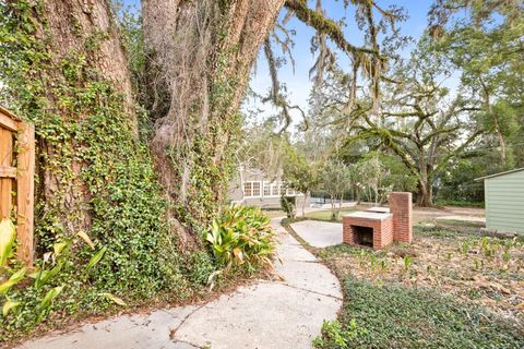 Tiny photo for 2014 Golf Terrace Drive, Tallahassee, FL 32301 (MLS # 395333)