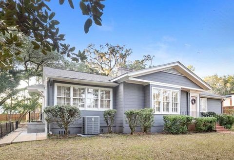 Tiny photo for 2014 Golf Terrace Drive, Tallahassee, FL 32301 (MLS # 395333)