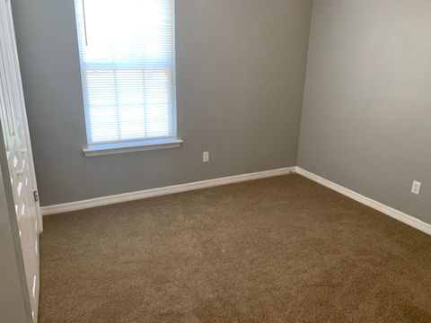 Tiny photo for 3400 N Ridge Road, Tallahassee, FL 32305 (MLS # 392400)