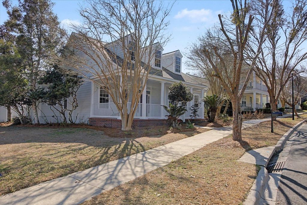 Photo of 2131 Drayton Drive, Tallahassee, FL 32311 (MLS # 395610)