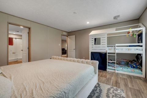 Tiny photo for 253 Friday Road, Quincy, FL 32352 (MLS # 397609)