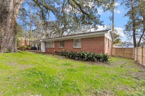 Tiny photo for 1730 W Tharpe Street, Leon, FL 32303 (MLS # 401317)