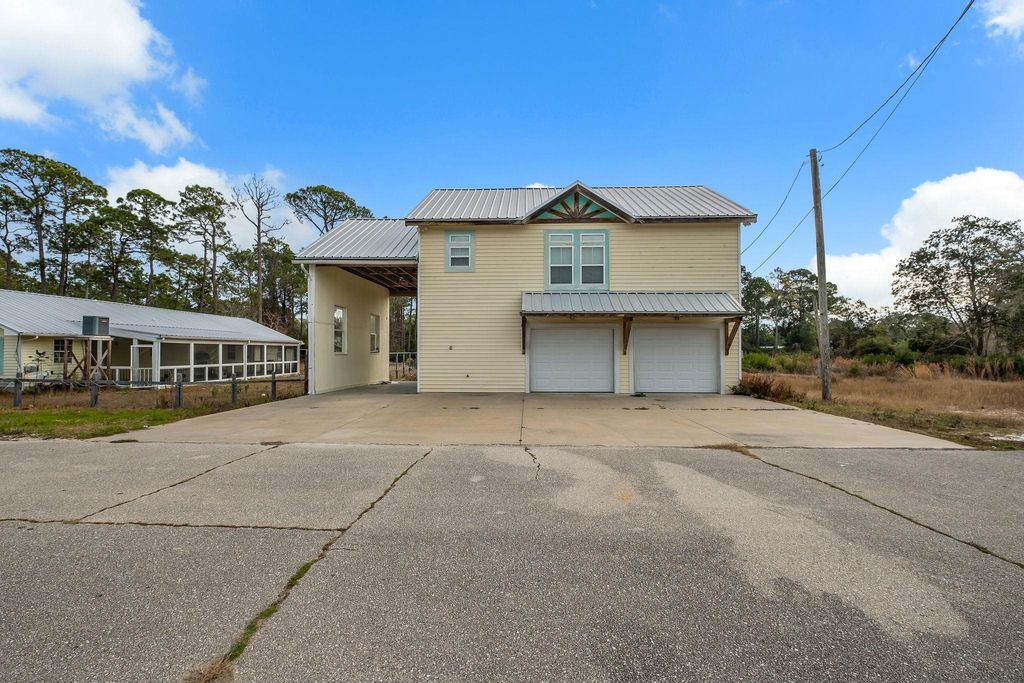 Photo of 1105 Gray Avenue, Carrabelle, FL 32322 (MLS # 399225)