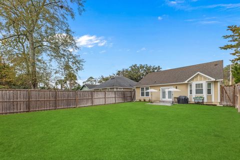 Tiny photo for 1113 Hays Street, Tallahassee, FL 32301 (MLS # 395638)