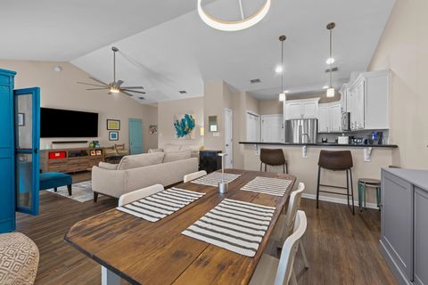 Tiny photo for 1113 Hays Street, Tallahassee, FL 32301 (MLS # 395638)