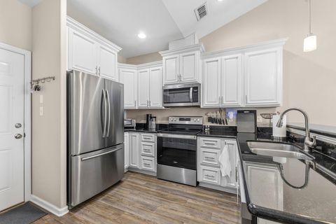 Tiny photo for 1113 Hays Street, Tallahassee, FL 32301 (MLS # 395638)