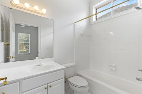 Tiny photo for 813 GREENBRIER Lane, Tallahassee, FL 32308 (MLS # 394907)