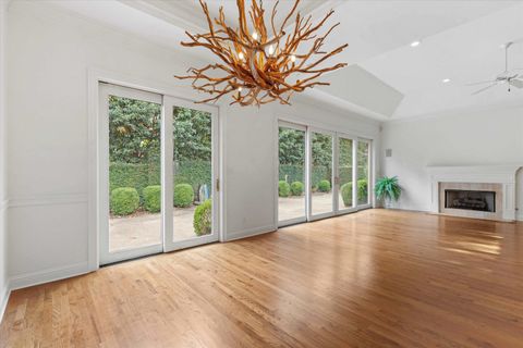 Tiny photo for 813 GREENBRIER Lane, Tallahassee, FL 32308 (MLS # 394907)