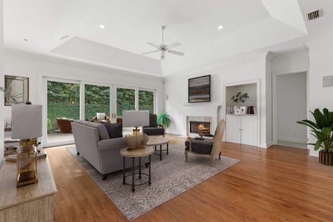 Tiny photo for 813 GREENBRIER Lane, Tallahassee, FL 32308 (MLS # 394907)