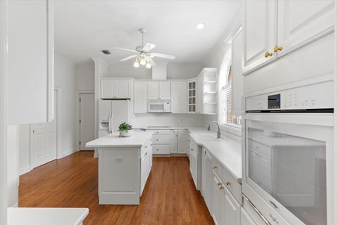 Tiny photo for 813 GREENBRIER Lane, Tallahassee, FL 32308 (MLS # 394907)