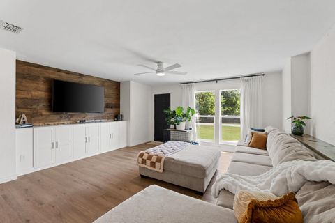 Tiny photo for 16088 SE Johnson Street, Blountstown, FL 32424 (MLS # 398156)