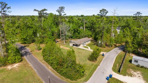 Tiny photo for 16088 SE Johnson Street, Blountstown, FL 32424 (MLS # 398156)