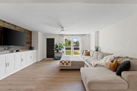 Tiny photo for 16088 SE Johnson Street, Blountstown, FL 32424 (MLS # 398156)