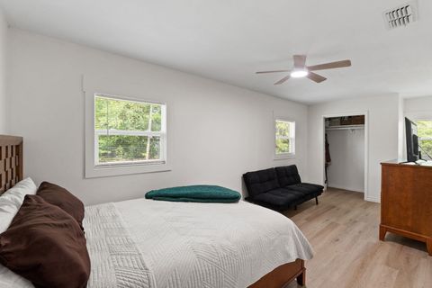 Tiny photo for 16088 SE Johnson Street, Blountstown, FL 32424 (MLS # 398156)