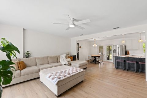 Tiny photo for 16088 SE Johnson Street, Blountstown, FL 32424 (MLS # 398156)