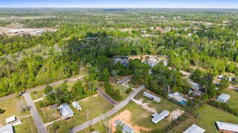 Tiny photo for 16088 SE Johnson Street, Blountstown, FL 32424 (MLS # 398156)