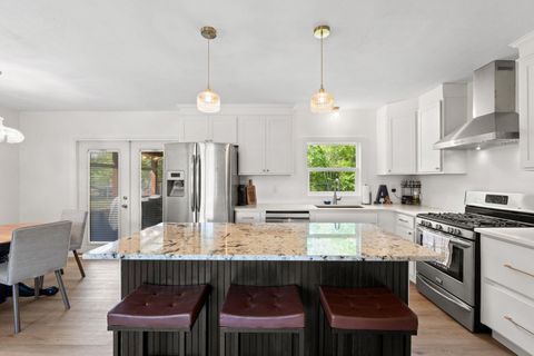 Tiny photo for 16088 SE Johnson Street, Blountstown, FL 32424 (MLS # 398156)