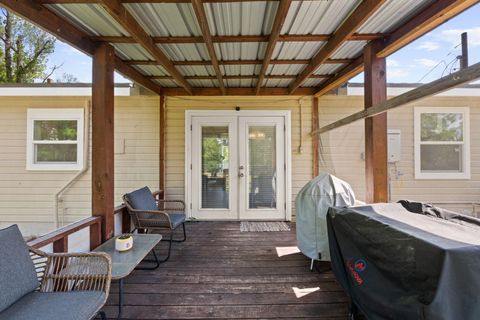 Tiny photo for 16088 SE Johnson Street, Blountstown, FL 32424 (MLS # 398156)