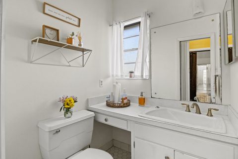 Tiny photo for 204 W Osceola Street, Tallahassee, FL 32301 (MLS # 392390)