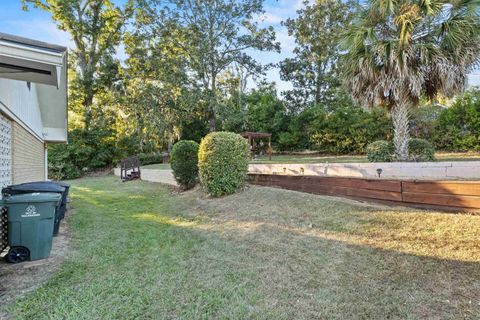 Tiny photo for 204 W Osceola Street, Tallahassee, FL 32301 (MLS # 392390)