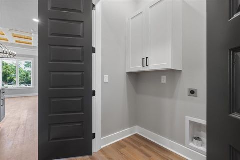 Tiny photo for 275 S Franklin Boulevard #6, Tallahassee, FL 32301 (MLS # 399639)