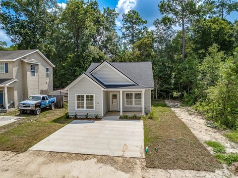 A home in Crawfordville