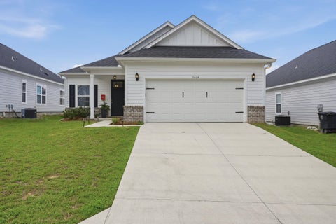 Tiny photo for 5404 River Reserve Lane, Tallahassee, FL 32303 (MLS # 402590)