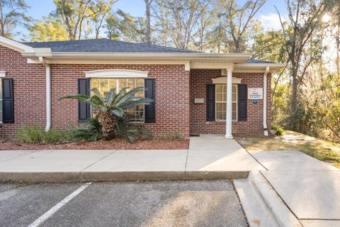 Photo of 3653 Cagney Drive #205, Tallahassee, FL 32309 (MLS # 387753) Photo of 3653 Cagney Drive #205, Tallahassee, FL 32309 (MLS # 387753)