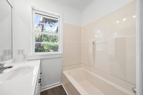 Tiny photo for 1055 NE Cherry Lake Circle, Madison, FL 32340 (MLS # 397596)