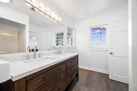 Tiny photo for 1055 NE Cherry Lake Circle, Madison, FL 32340 (MLS # 397596)