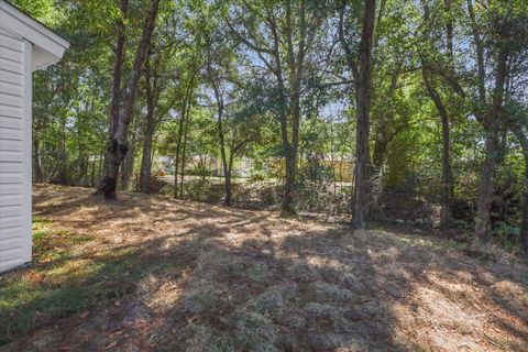 Tiny photo for 263 White Oak Drive, Tallahassee, FL 32305 (MLS # 392494)