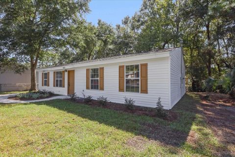 Tiny photo for 263 White Oak Drive, Tallahassee, FL 32305 (MLS # 392494)
