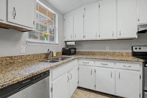 Tiny photo for 2618 FAVERSHAM Drive, Tallahassee, FL 32303 (MLS # 400358)