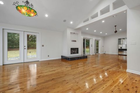 Tiny photo for 3900 ROYAL OAKS Court, Tallahassee, FL 32309 (MLS # 393898)