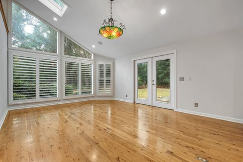 Tiny photo for 3900 ROYAL OAKS Court, Tallahassee, FL 32309 (MLS # 393898)