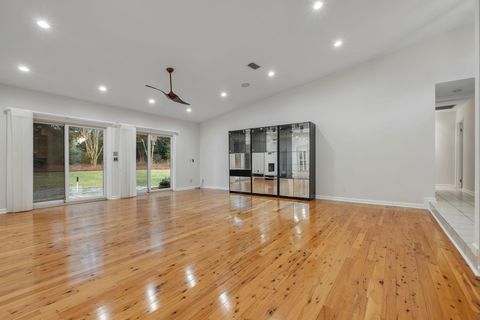 Tiny photo for 3900 ROYAL OAKS Court, Tallahassee, FL 32309 (MLS # 393898)