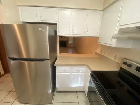 Tiny photo for 1102 Green Tree Court #F, Tallahassee, FL 32304 (MLS # 398902)