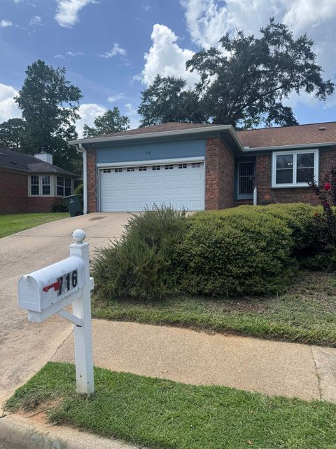 Tiny photo for 716 Violet Street St, Tallahassee, FL 32308 (MLS # 390092)