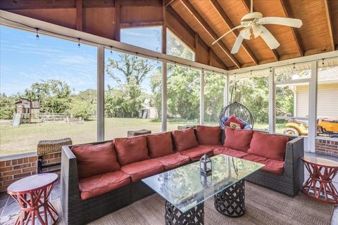 Tiny photo for 4210 Camden Road, Tallahassee, FL 32303 (MLS # 395541)