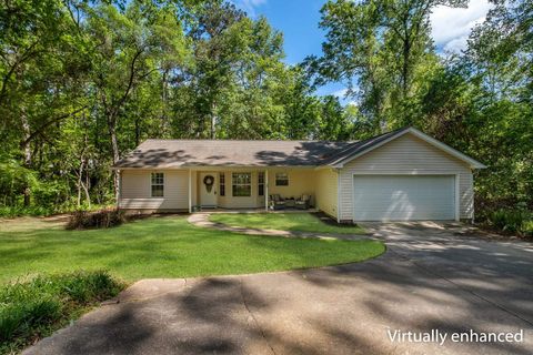 Photo of 8328 CHICKASAW Trail, Tallahassee, FL 32312 (MLS # 398352)
