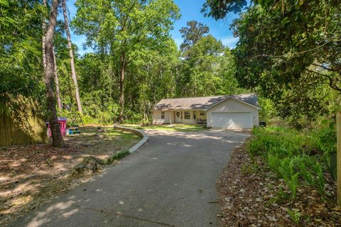 Tiny photo for 8328 CHICKASAW Trail, Tallahassee, FL 32312 (MLS # 398352)