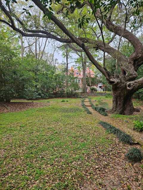 Tiny photo for 727 Miccosukee Road, Tallahassee, FL 32308 (MLS # 377559)