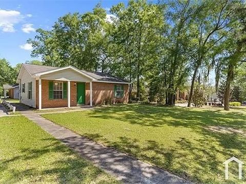 A home in TALLAHASSEE