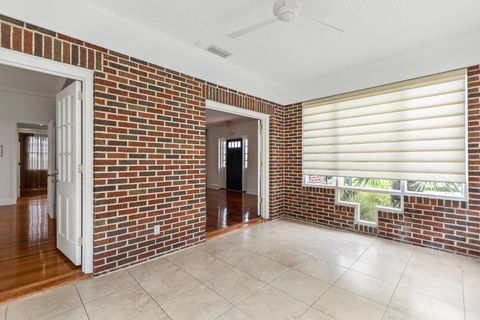 Tiny photo for 1202 E Park Avenue, Tallahassee, FL 32301 (MLS # 388379)
