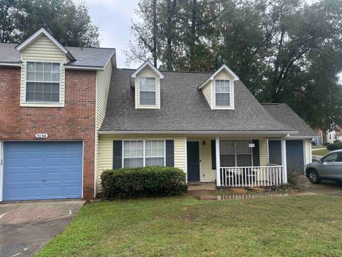 Photo of 3140 Camelliawood Circle W Cir, Tallahassee, FL 32301 (MLS # 393737)