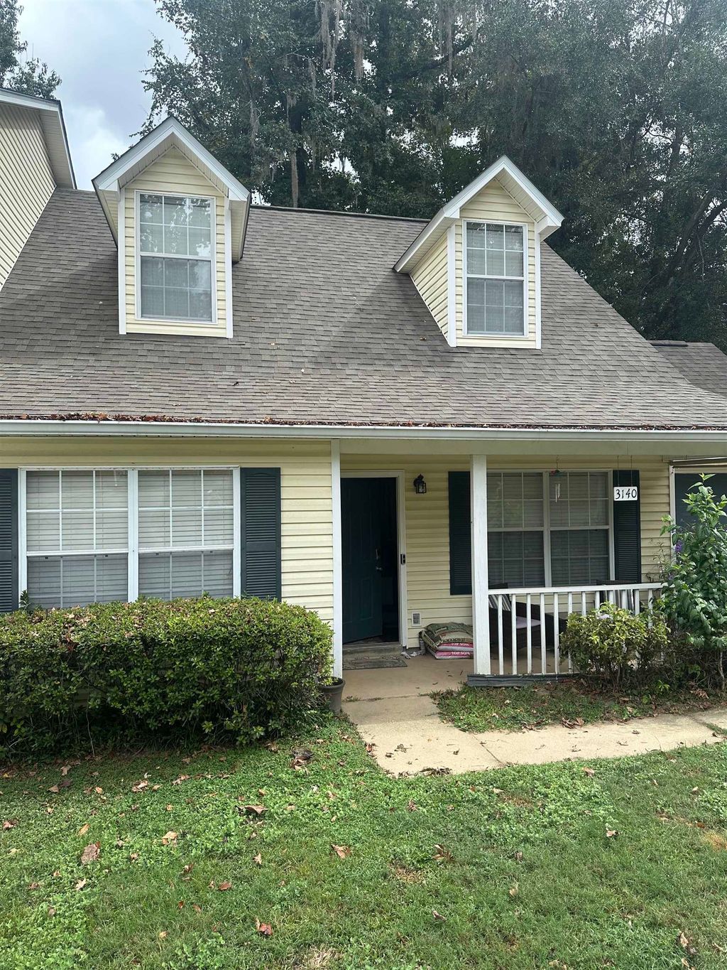 Photo of 3140 Camelliawood Circle W Cir, Tallahassee, FL 32301 (MLS # 393737)